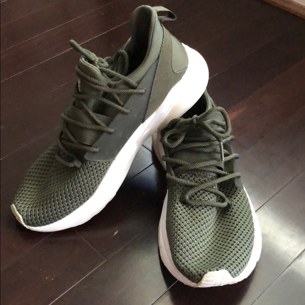 Cushion Fit Sneakers